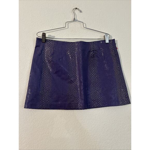 Guess Jeans Dresses & Skirts - Women’s Guess Mini Skirt Size 32 NWT Purple And Gray